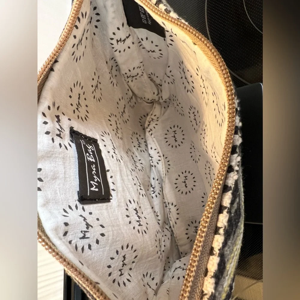 Bison Ridge Myra Bag Wristlet